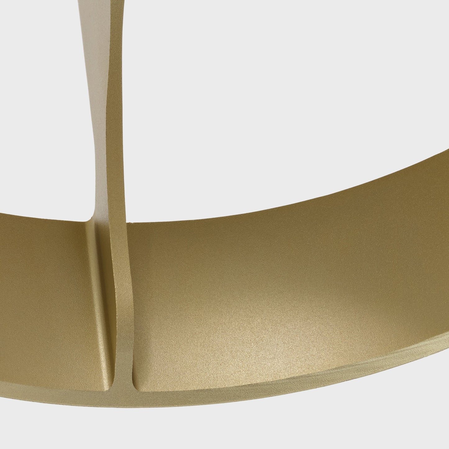 Loop Single Pendant in Gold + Sphere III